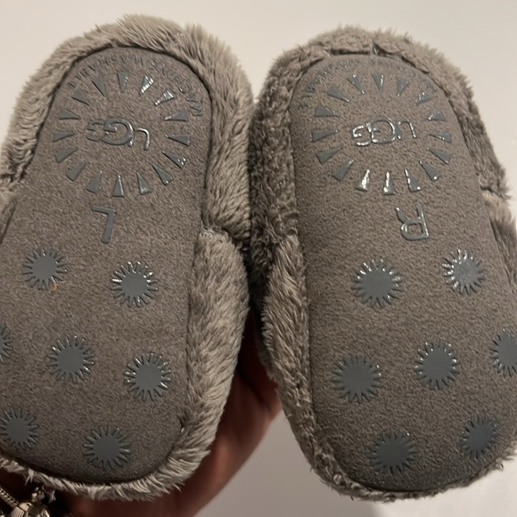 UGG Bixbee Infant Bootie - No Blanket - Picture 3 of 3